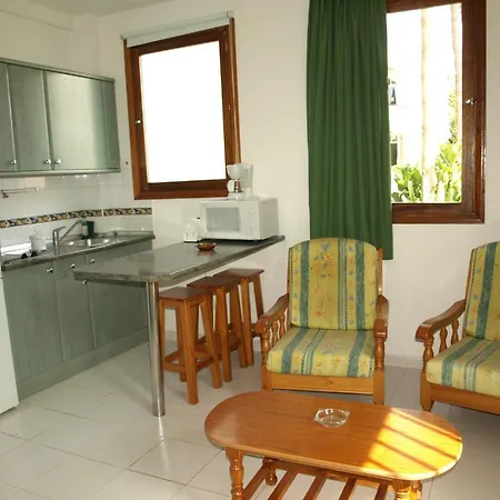 Hotel Las Dalias 5*